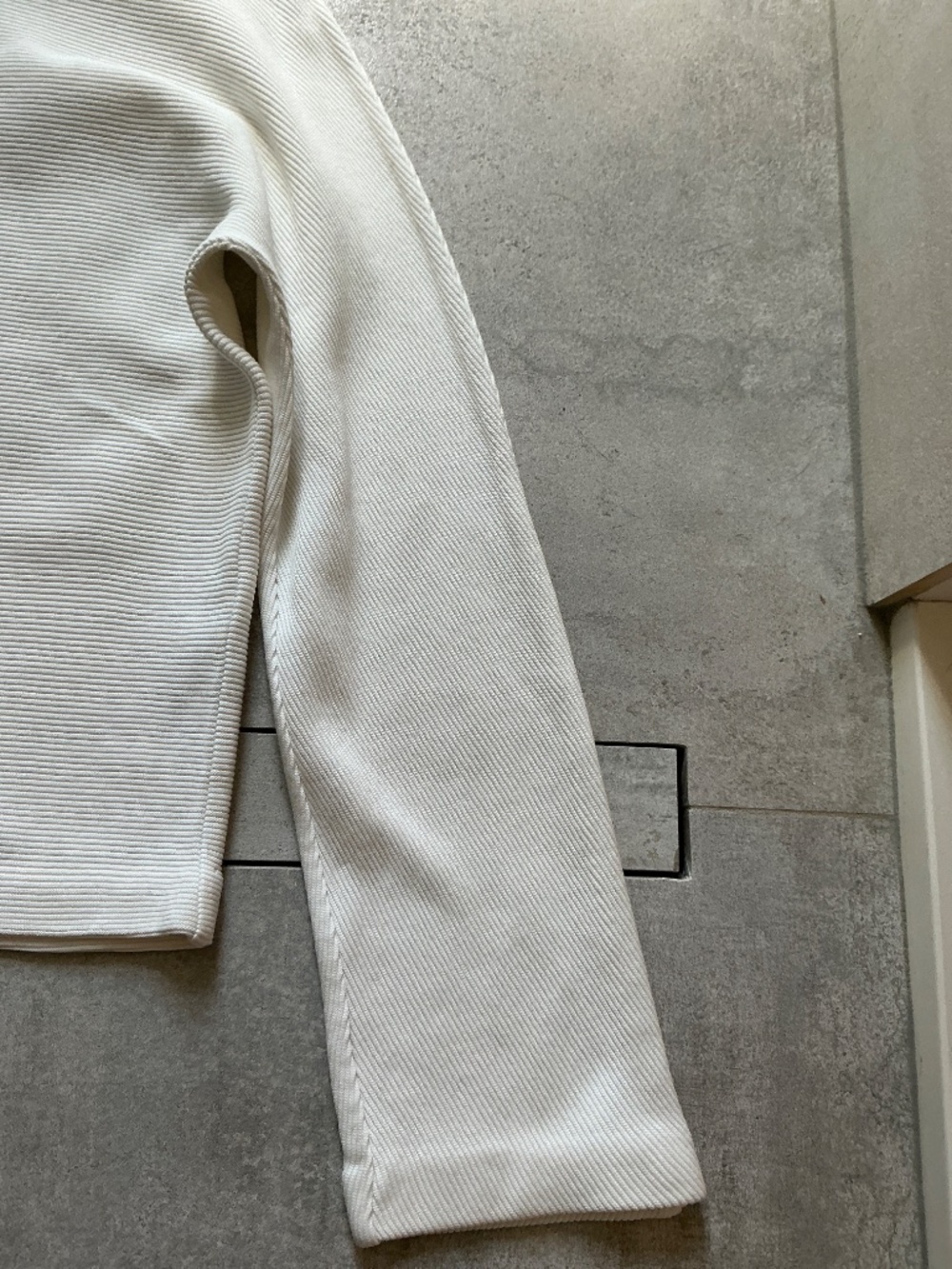 Massimo Dutti Textured Knit Top – Size S - Picture 3 of 4
